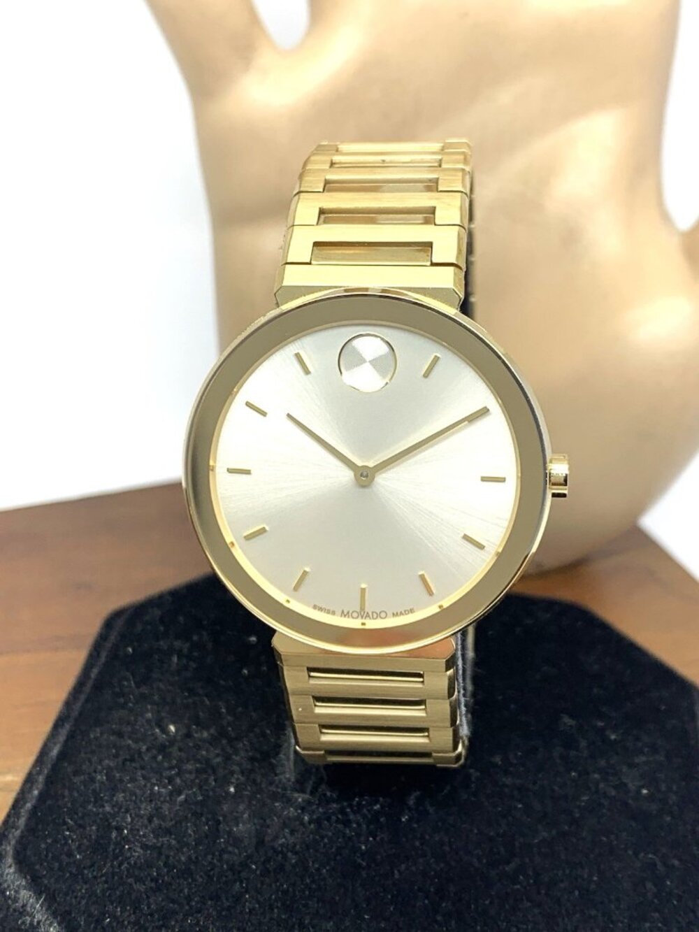 Movado Women's Watch 3601088 Bold Horizon Gold Dial Swiss Quartz Steel 34mm